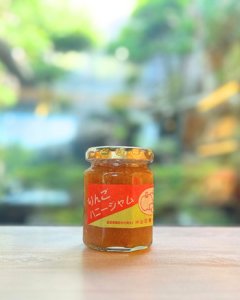 紅玉のりんごとはちみつでジャムを作りました！